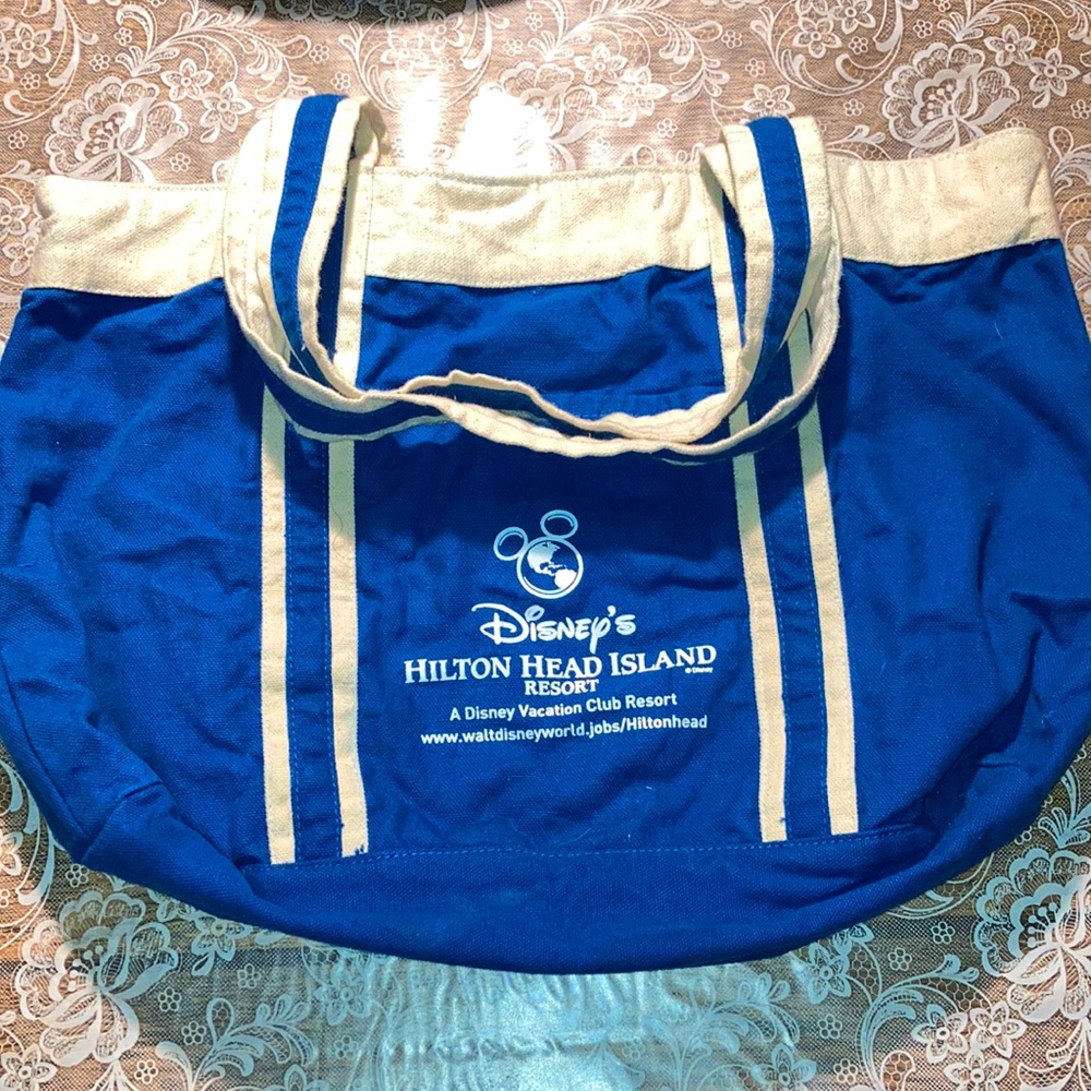 DISNEY HILTON HEAD ISLAND RESORT blue/wh canvas tote bag.
